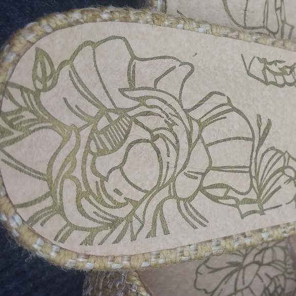 Valentina Raffia Slippers - Picture 8 of 8